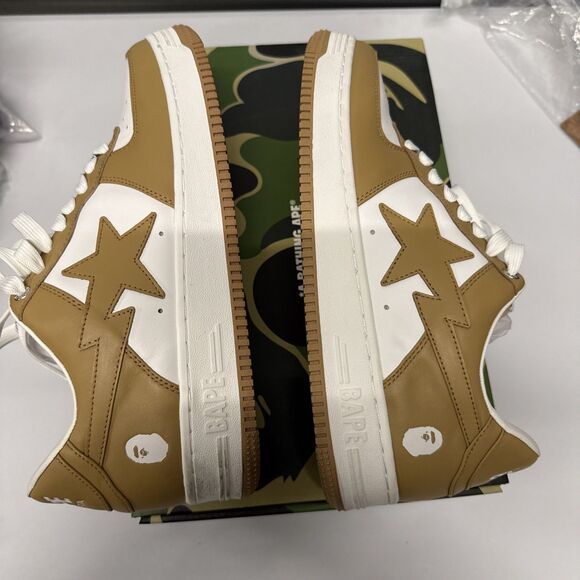 A Bathing Ape BAPE STA Beige White Men\'s US 11 Low Top Lace Up Sneakers main image 4